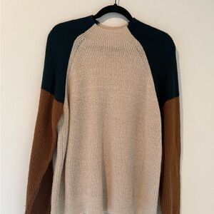 Lush Oversized Mock Neck Sweater | Tri-Tone Tan Camel Green | Size Medium